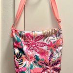 Vera Bradley NEW  Rain forest canopy pattern sling bag Photo 2
