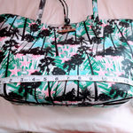 Guess  revisable tote wallet set Photo 6