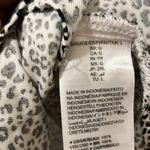 Amazon Essential women’s short sleeve animal print button front NWOT Photo 4