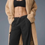 Alo Yoga NWOT Oversized Sherpa Trench Coat In Camel Teddy Jacket Size Small Photo 0