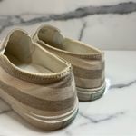 Jack Rogers  Women's Striped Canvas Tan Neutral Jane Sneakers Sz 11 Casual Photo 3