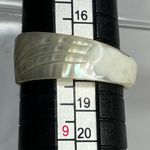 Solid Mother Of Pearl Ring White Photo 5