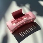 Velvet Claws Hair Clip The Jada in Candy Pink Speckle, w/ Velvet Travel Bag 🎀 Photo 2