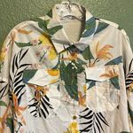 Floral Button Photo 3