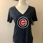 Campus Lifestyle NWT Genuine Merchandise Chicago Cubs V Neck Shirt Size Small Photo 0
