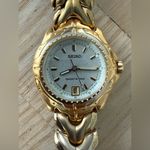 Seiko Sport 100 Vintage Ladies Watch Silver Dial Gold Bracelet 10 BAR Date Photo 4