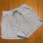 Edikted Mid-Rise Elastic Drawstring Waist Pinstripe Shorts Size XS Blue & White Photo 5