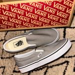 Vans Classic Slip-Ons Photo 1