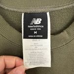 New Balance ‎ Olive Green Crewneck Sweatshirt Athletic Pullover Womens Medium Photo 1