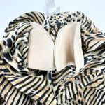 Jordan  Animal Print Blouse Womens‎ Medium Mobwife Retro Safari Classic Roll Tab Photo 7