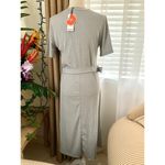 Cider Solid Belted Knitted Midi Dress in Grey Photo 9