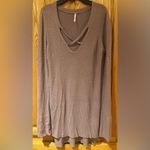 Free People  Mauve Crisscross Side Slit Long‎ Bell Sleeves Tunic Sweater Small Photo 3