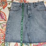 Old Navy  womens 2 denim high-rise skirt button closure with pockets & beltloops Photo 1