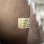 Laura Ashley women S 5-6 furry slippers taupe & white Photo 4