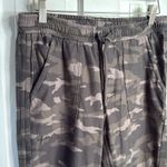 Athleta Camo Farallon Jogger #535275 in Black Olive Camo W1571 Sz 6 Photo 7