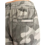 Hollister  Camo Ultra High Rise Green Jogger Casual Camouflage Pants ~ Women's XS Photo 3