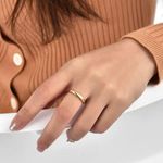 Ladies 18kt solid yellow gold 4mm classic dome wedding band NWT 8 Photo 1