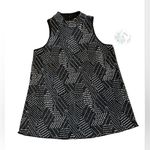 Naïf NWT - Black and White Sleeveless Blouse. Photo 0