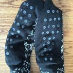 Columbia NWT non-skid slipper, socks, size medium/large Photo 2