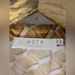 ASTR  the label Sheer Brown Geometric Print Button Down Size XS Photo 2