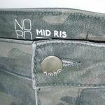 No Boundaries NoBo 11 30x23 Cammo Mid Rise Raw Hem Capri Pants Photo 6