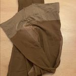 Hooters B2-7 New Damage Box Women’s  Girl Uniform Pantyhose Toeless Suntan Size D Photo 4