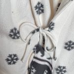 Earth Angels Vintage by Komar Cozy White & Gray Fluffy Snowflake Bear Robe Large Photo 5