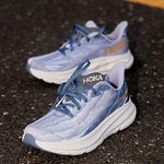 Hoka Clifton 9 Photo 0