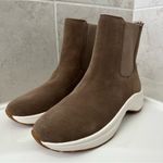 Ralph Lauren LAUREN Rylee Chelsea Slip-On Sneaker Size 6.5 Women Photo 6