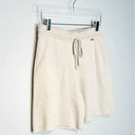 St. John Santana Wool Knit Drawstring Ivory Beige Walking Shorts Size S Photo 2