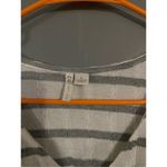 Cato Grey And White Batwing Short Sleeve Top Size Large Photo 3