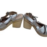 Gee Wawa Anthropology women’s silver shimmering shoe heel 4" size 6M SKU 2931 Photo 1