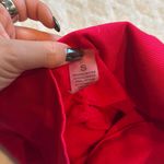 hot pink gym shorts Photo 2