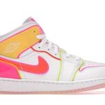 Nike Jordan 1 Mid Photo 0