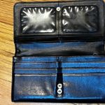 Guess Black Leather Bi Fold Wallet Card Holder Organizer Women's Photo 2