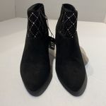 East 5th  Notus Womens Ankle Bootie. Size 8 M. New. Photo 2