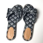 J.Crew Women's Trendy Black and White Fan Bow Sandals Sz 7 Photo 1