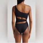 K.NGSLEY Naomi Slashed One Photo 1