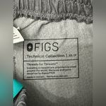 FIGS NWT High Waisted Petite Zamora Jogger Scrub Pants - XSP - Graphite Grey Photo 14