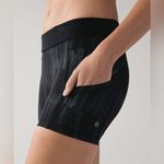Lululemon  What The Sport Short *Full-On Luxtreme Photo 3