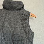 The North Face Pseudio Quilted Vest Size Small EUC Photo 2