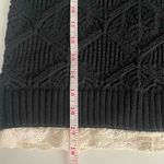 Elie Tahari Chic Sleeveless Sweater Top - Textured Knit & Lace Detail Photo 2