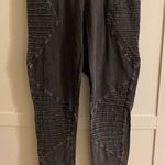 Divided Charcoal Gray Black Ribbed Leggings Photo 0