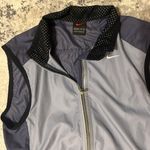 Nike Athletic Vest Woman’s Size M 8-10) Photo 1