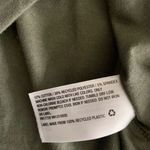 Wild Fable Green  crop in size Large NWT Photo 4