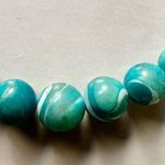 Blue dyed mother of pearl beaded necklace Photo 2