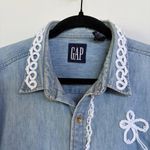 Gap Vintage  Denim Western Bow Shirt Button Down Coastal Cowgirl Dainty Large Photo 3