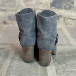Isola Lavoy Gray Suede Ankle Boots Woman's Size 9.5 Moto Stacked Heeled Buckle Photo 3