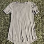 Lululemon  hold tight tee shirt lilac ester size 6 Photo 0