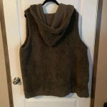 Koolaburra by Ugg brown hooded soft fury vest size‎ 3xl Size undefined Photo 1